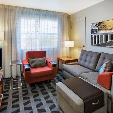 Towneplace Suites By Marriott Detroit Livonia Eksteriør bilde
