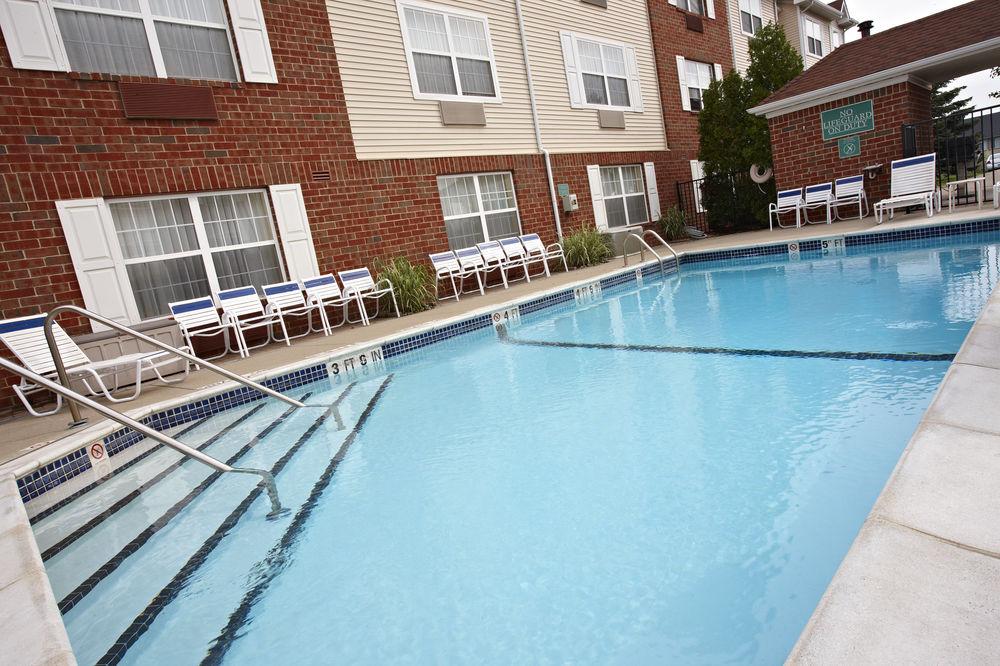 Towneplace Suites By Marriott Detroit Livonia Eksteriør bilde