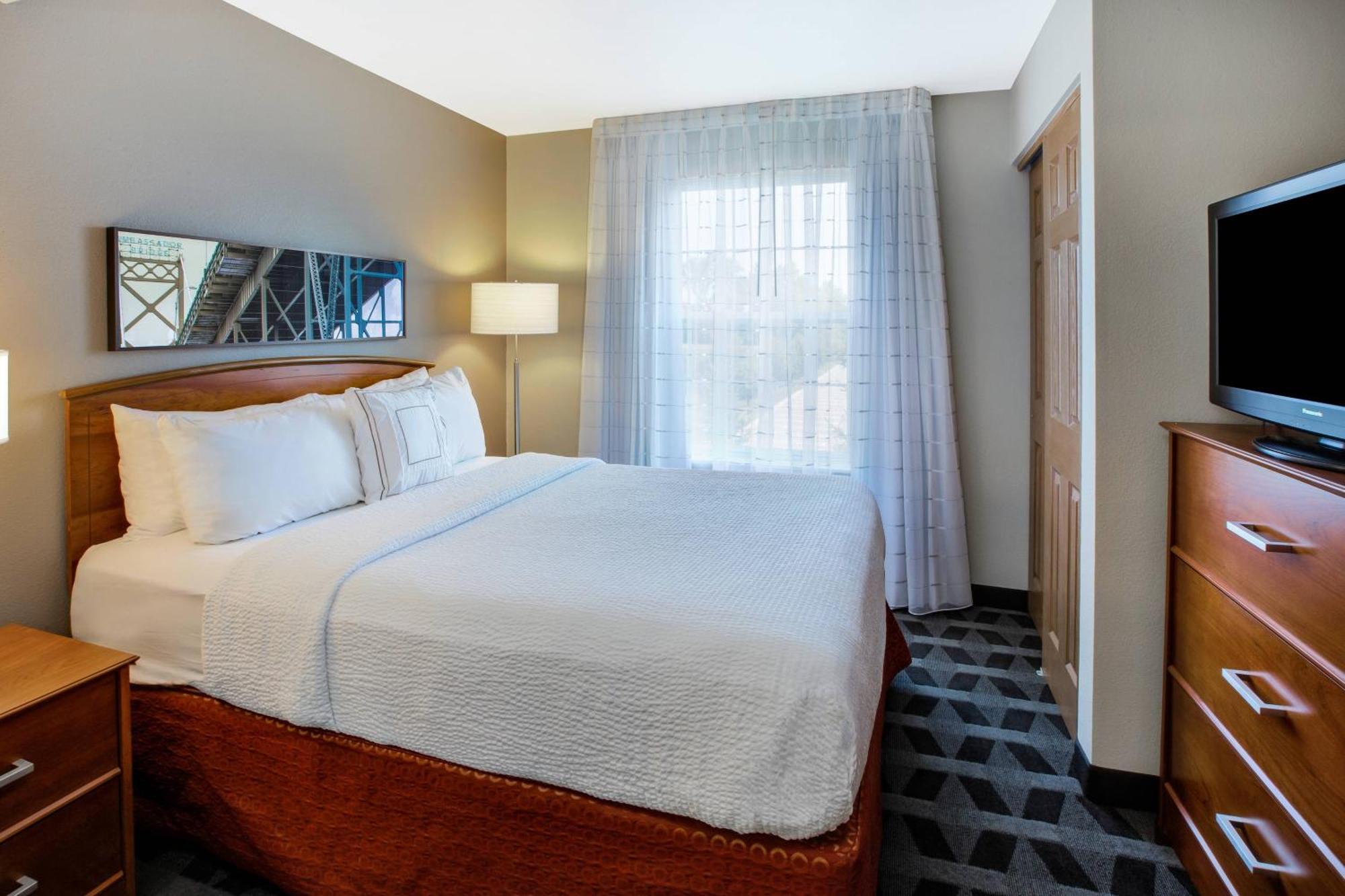Towneplace Suites By Marriott Detroit Livonia Eksteriør bilde
