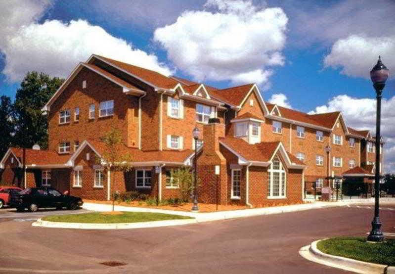 Towneplace Suites By Marriott Detroit Livonia Eksteriør bilde