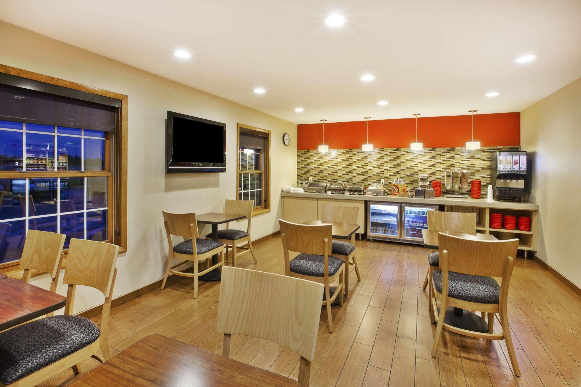 Towneplace Suites By Marriott Detroit Livonia Eksteriør bilde